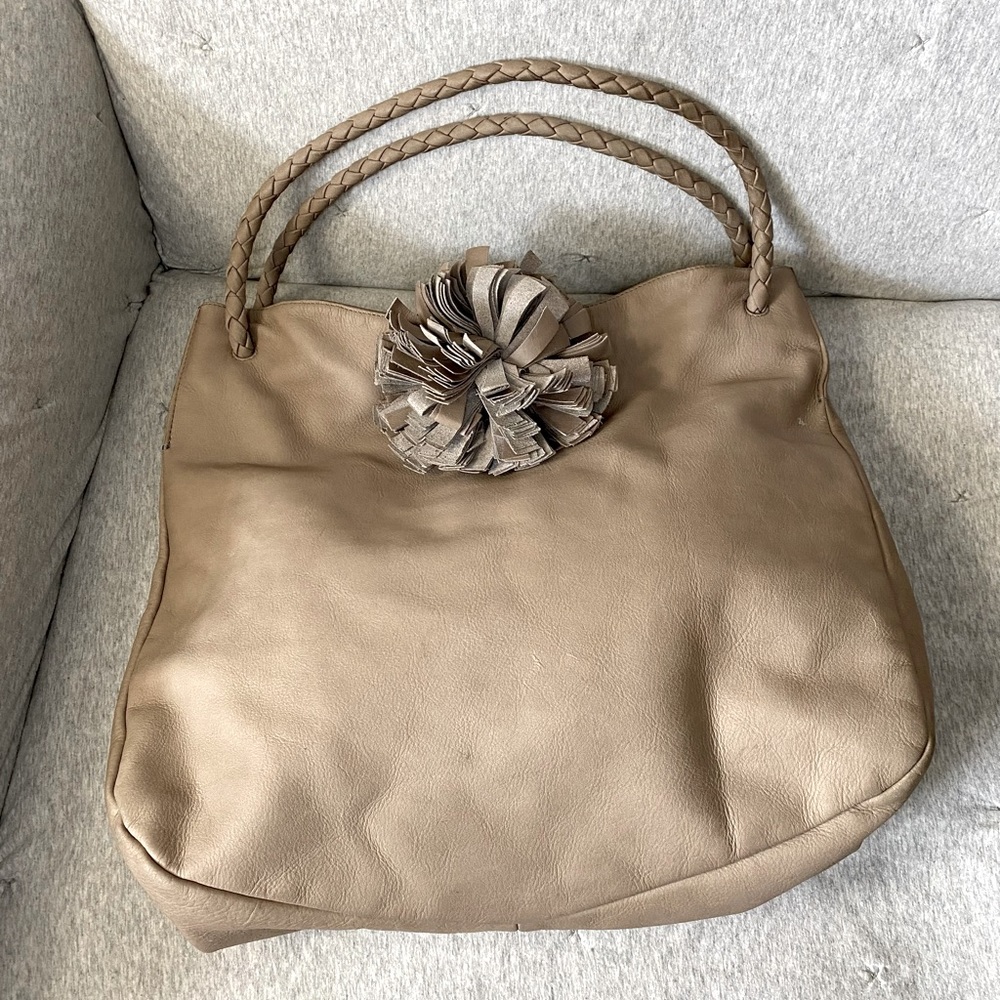 Beautiful Augustina Leather bag